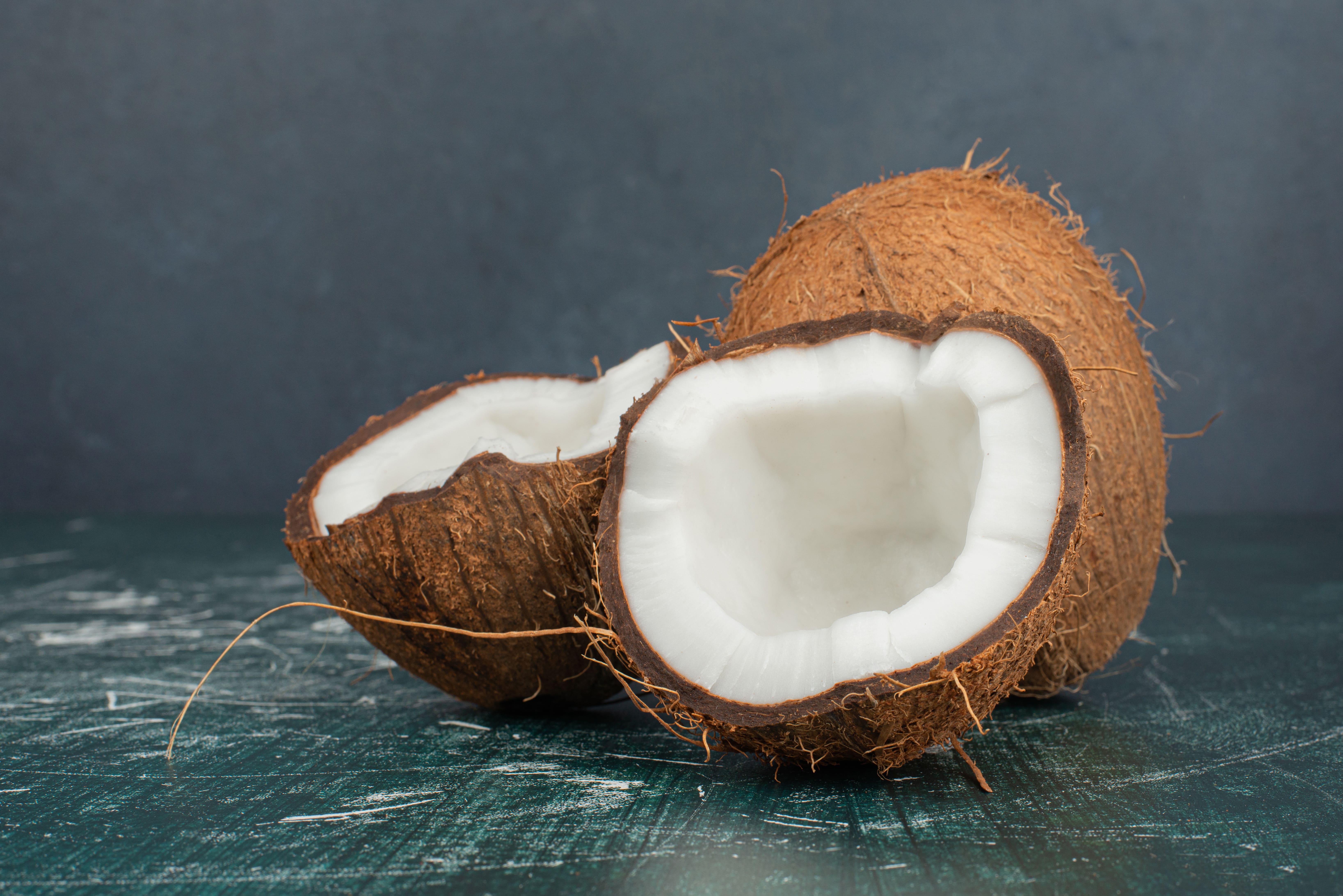 Export Semi Husked Coconut